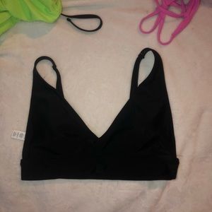 NWOT- arie bikini top